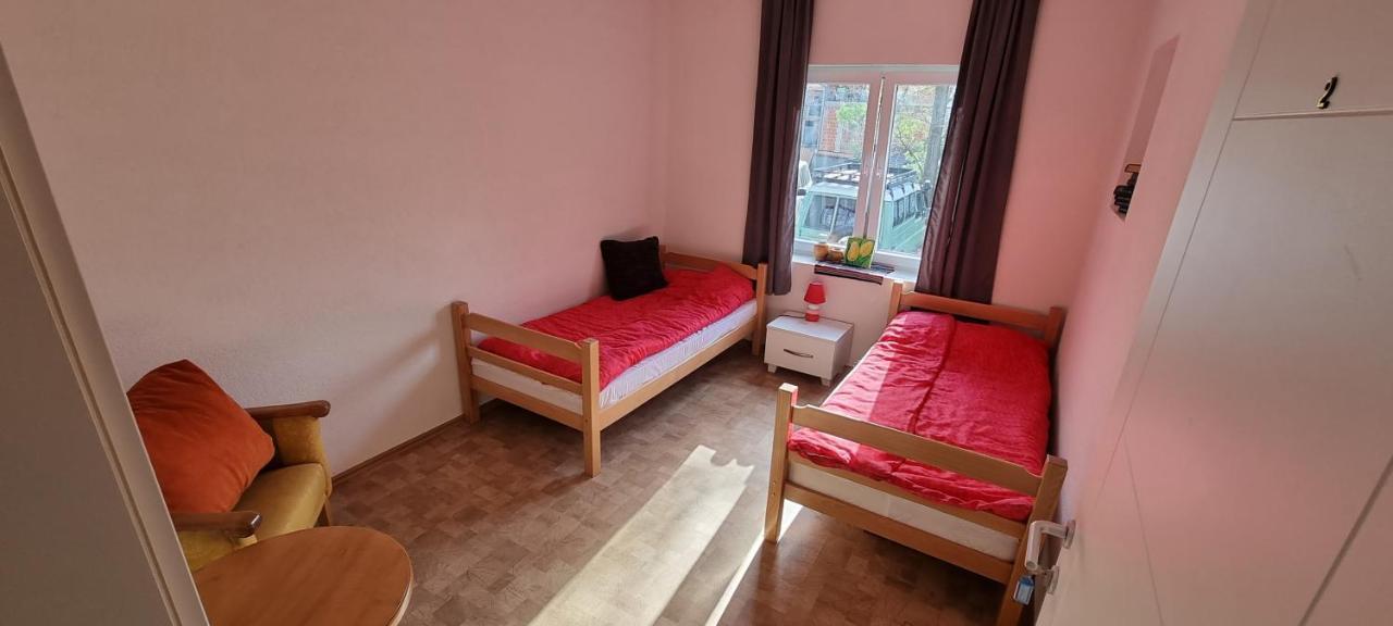 Bora Hotel Peje Buitenkant foto